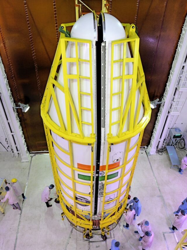 Isro आज रात 10 बजे PSLV-60 स्पेडेक्स मिशन लॉन्च करेगा